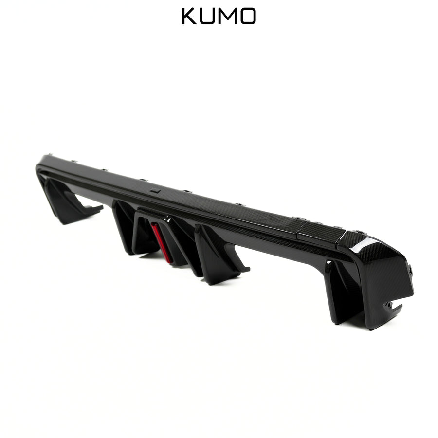 BMW M3/M4 G80/G81/G82/G83 - Dry carbon diffuser w/ LED
